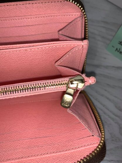 Louis Vuitton PINK JUNGLE DOTS ZIPPY WALLET MONOGRAM GI0166 ~Excellent Condition~ some marks Inside/tarnishes by zipper - Image 16